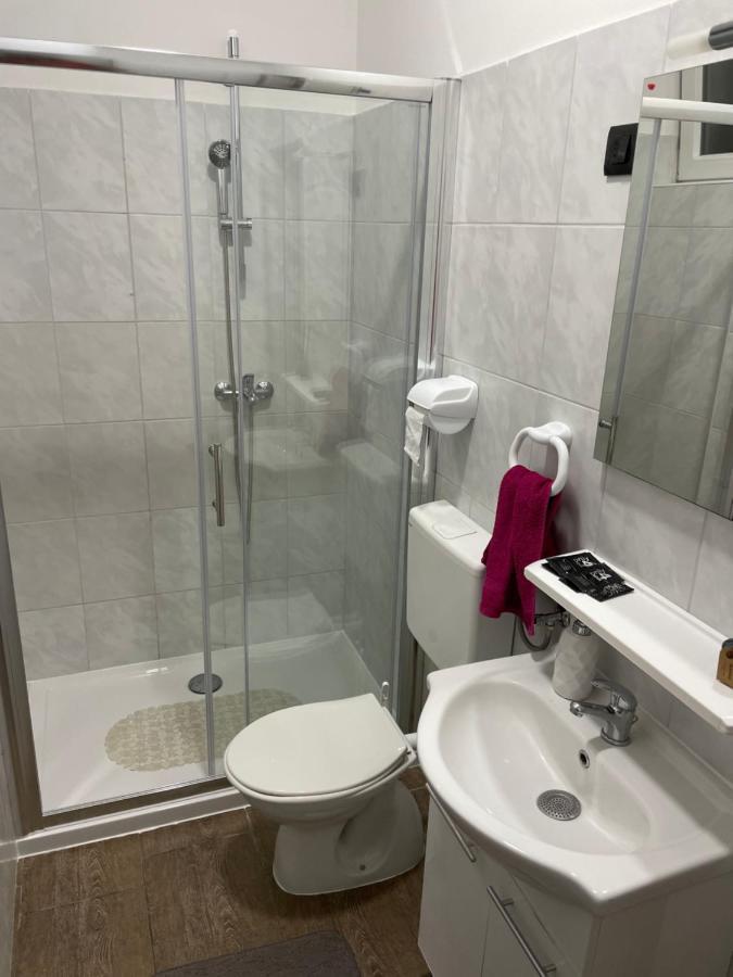 Apartmani Bm Biograd Na Moru Exterior photo